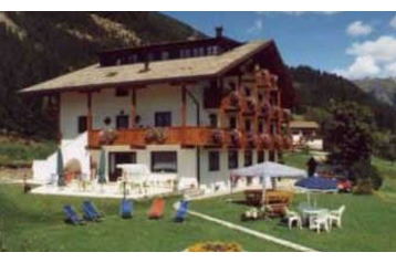 Iталiя Penzión Pozza di Fassa, Екстер'єр